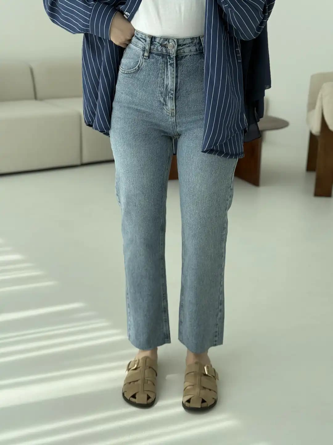 Premium Paçası Kesik Jean 224