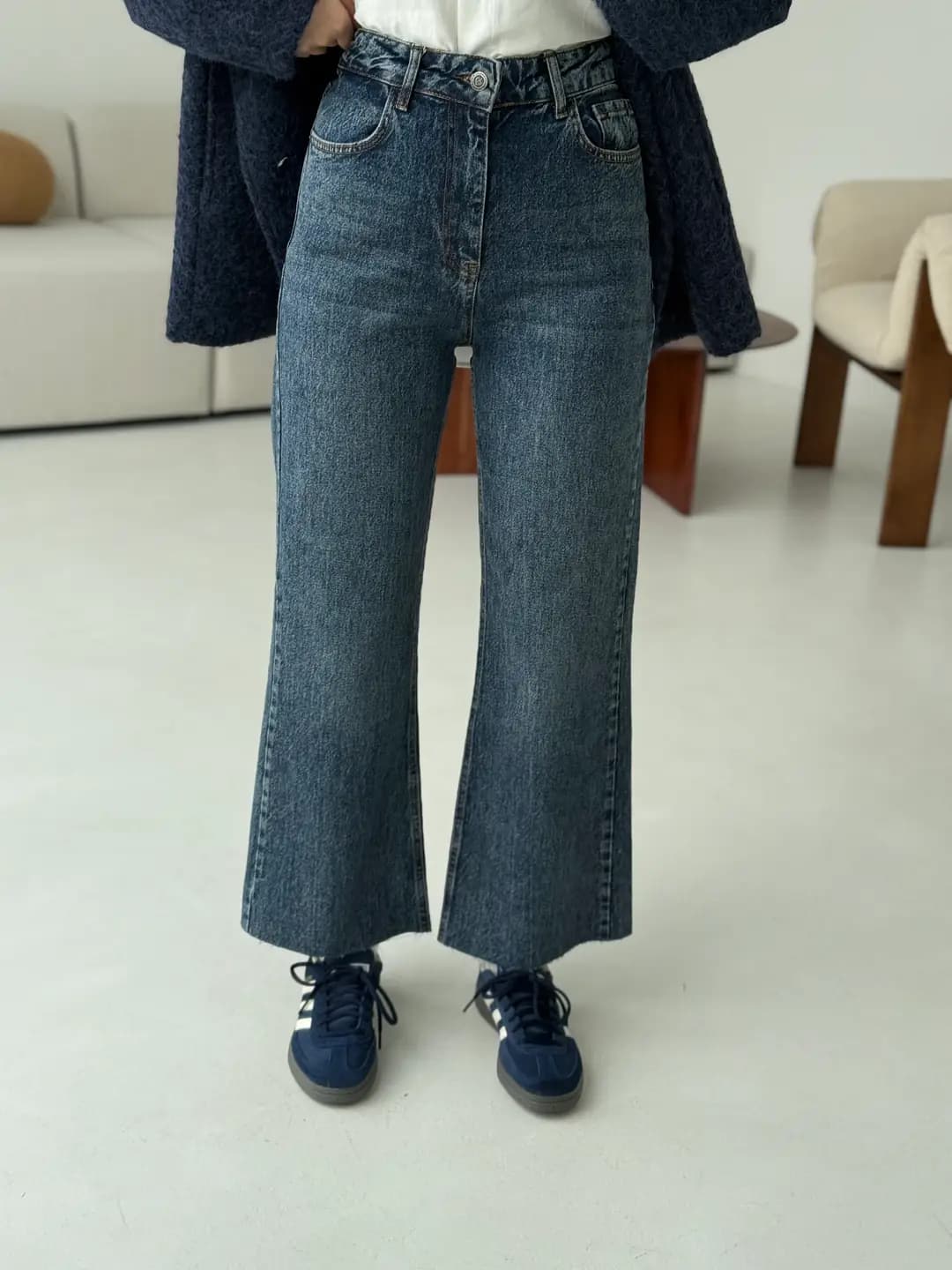 Premium Paçası Kesik Hafif İspanyol Jean R249