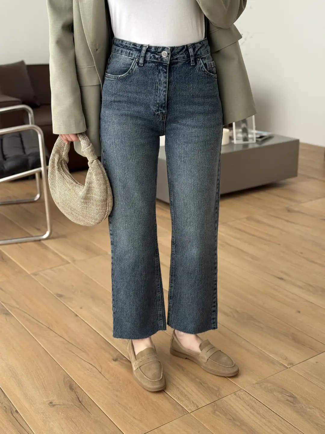 Premium Paçası Kesik Eskitme Jean
