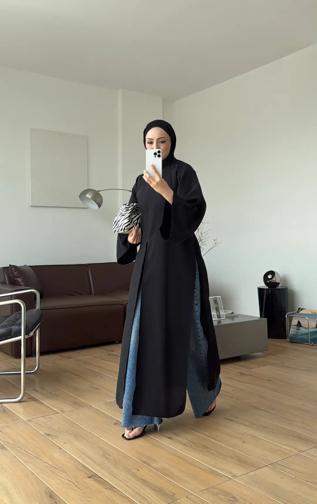 Yırtmaç Detaylı Tunik Siyah