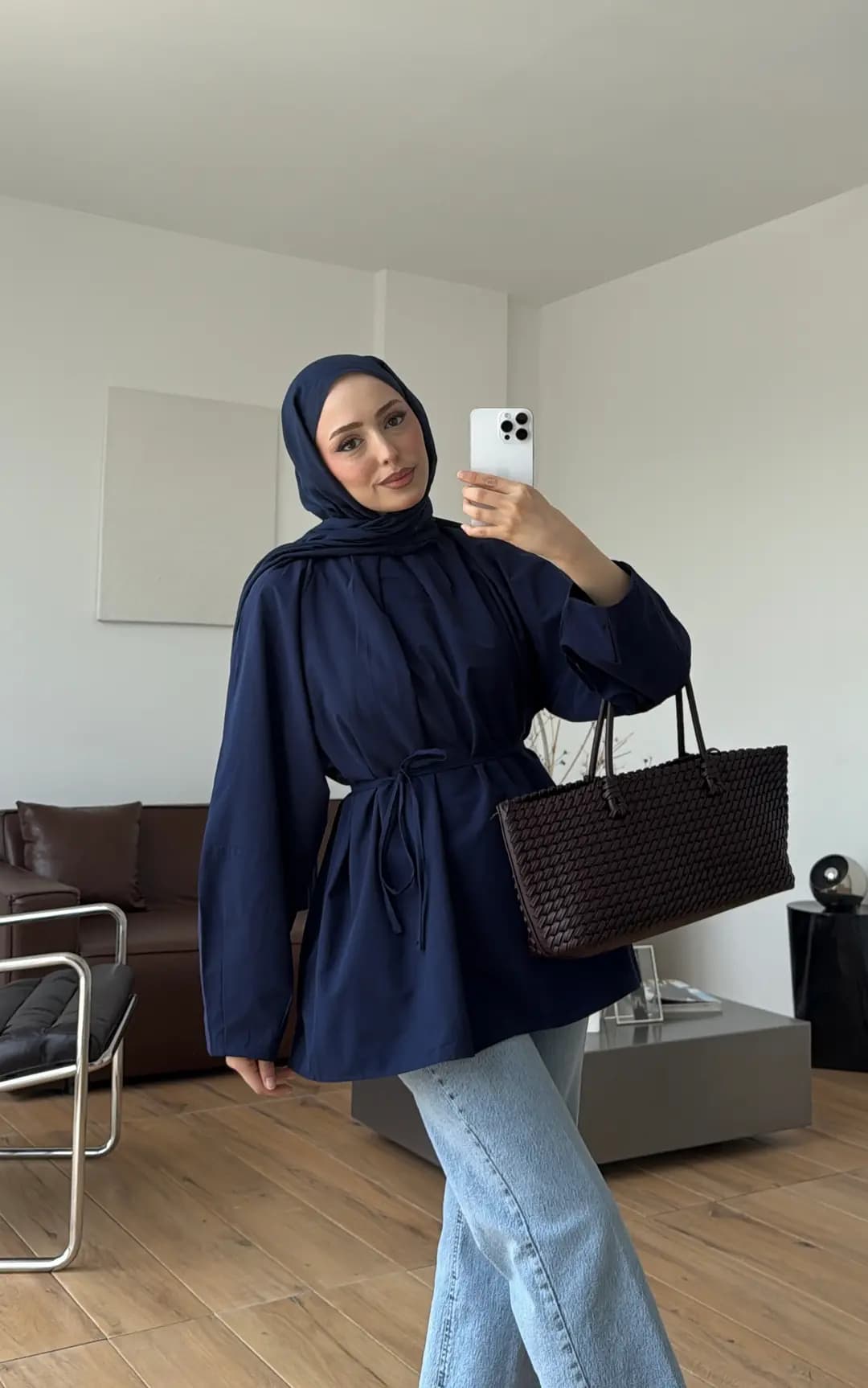 Yakası Pile Detay Gömlek Lacivert